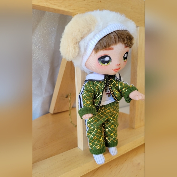 Two Na Na Na Surprise - Michael Manchester Doll -Series 3 Dottie DeMil - Picture 8 of 16